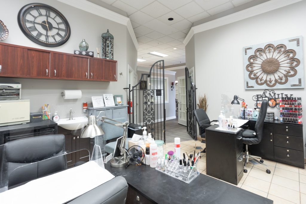 Image representing a beauty business startup journey through salon suite rental, business planning, and success in the Richardson beauty industry.